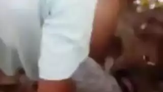 ابن يسجل سراً حفلة الجنس البرية الخاصة بأمه