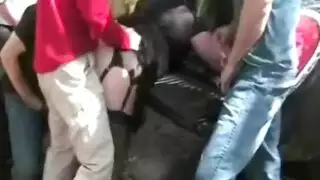 إباحية أجنبية: شبيهة شيرين كبيرة الصدر تأخذ شرجياً وتنزل داخلياً