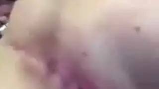 مصري يصور رجل عجوز ينيك مع ابنته في الحديقة المنزل