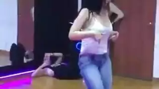 لعبة ضخمة شريحة عذراء