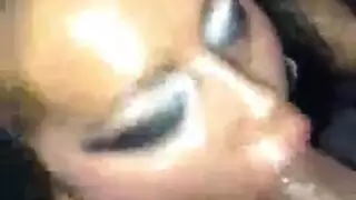 خيال جنسي للمص والرضاعة مع نجمة البورنو السمراء مالفيّا