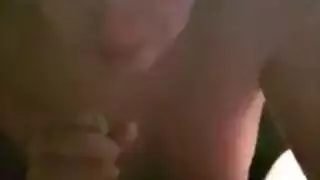 أول مشهد صريح ليينا: شقراء تمارس الجنس من أجل المال