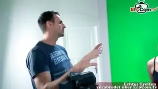 ربة منزل تركية ألمانية قبيحة تحصل على تجربة أداء في فيلم إباحي صريح